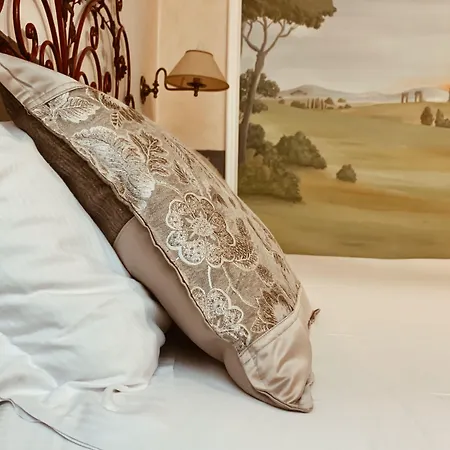 Residenza Sciarra Suites