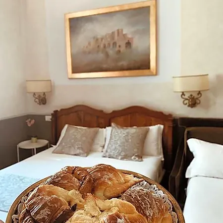 Residenza Sciarra Řím