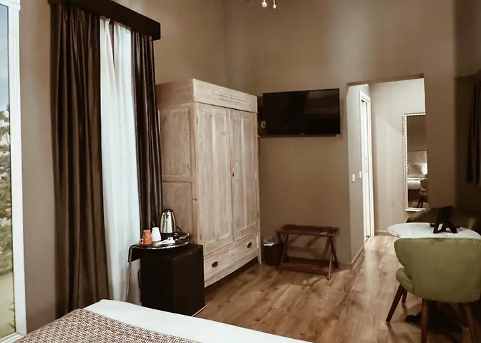 Oda ve Kahvaltı Residenza Sciarra 4*