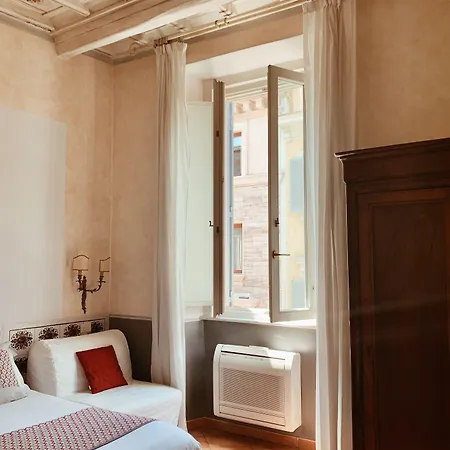 Bed & Breakfast Residenza Sciarra Rome