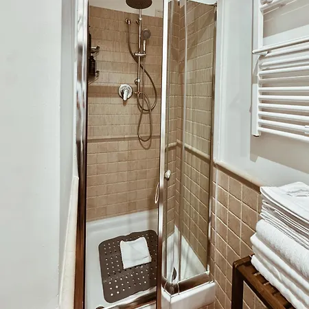 Residenza Sciarra 4*