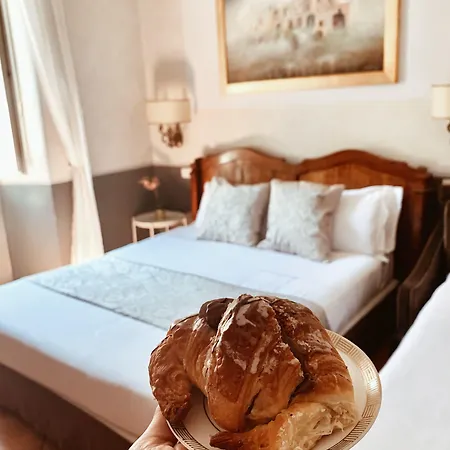 Residenza Sciarra 4* Řím