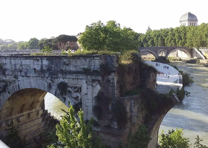 Residenza Sciarra Bed & Breakfast 4*